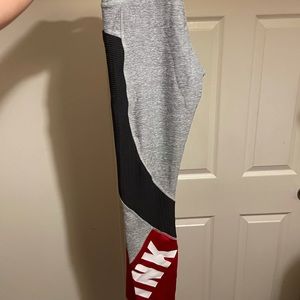 Pink Victoria secret yoga pants size:m brand new